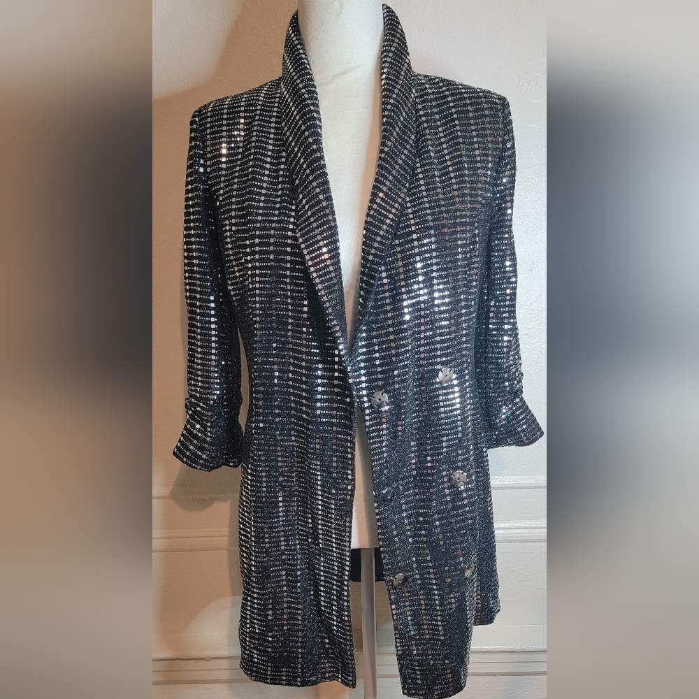 Forever 21 Black and Silver Sequin Dress - Picture 2 of 7